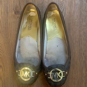 Micheal Kors flats